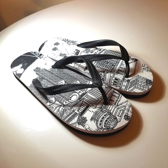 CCS Flip Flops - Picture 1 of 5